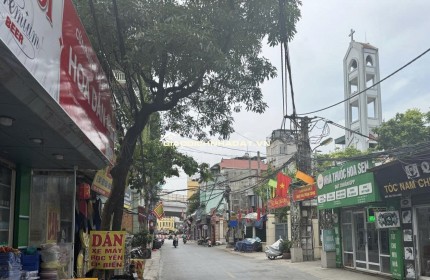 NHÀ ĐẸP MẶT NGÕ Ô TÔ – PHỐ TRẦN CUNG – CÁCH PHỐ CHỈ VÀI BƯỚC CHÂN